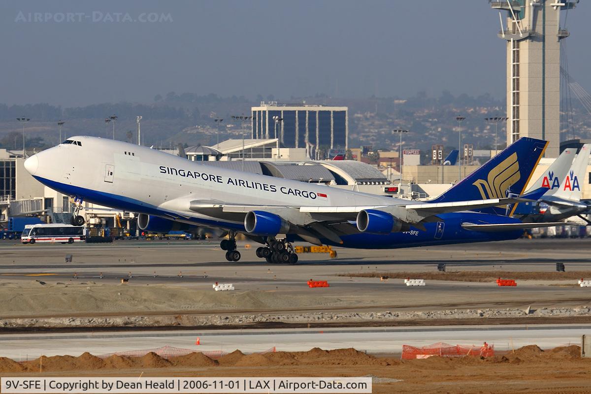 9V-SFE, 1996 Boeing 747-412F/SCD C/N 28263, Singapore Airlines Cargo 9V-SFE 