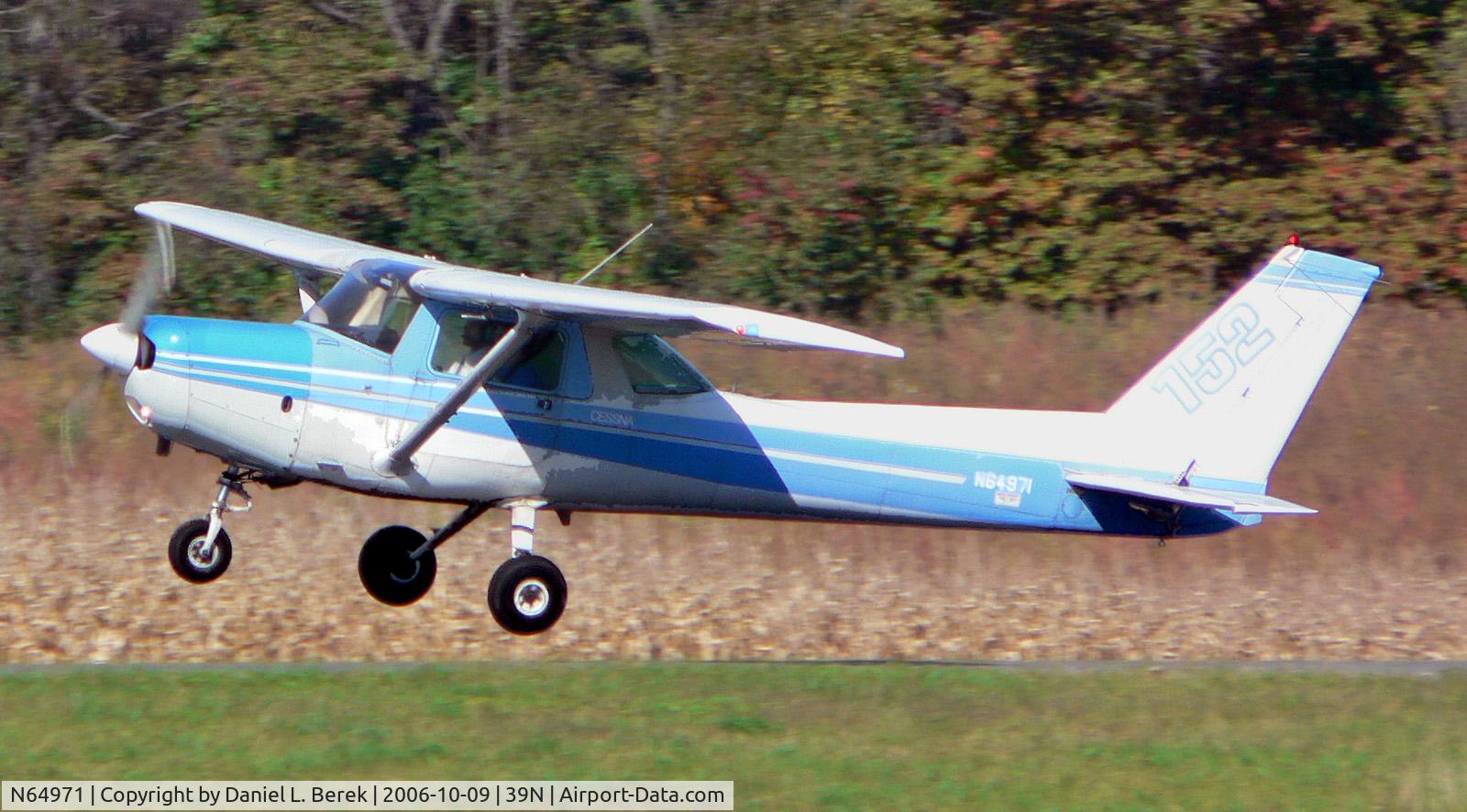 N64971, 1978 Cessna 152 C/N 15281505, Faithful trainer blasts off on another mission to introduce someone to the joy of flying.