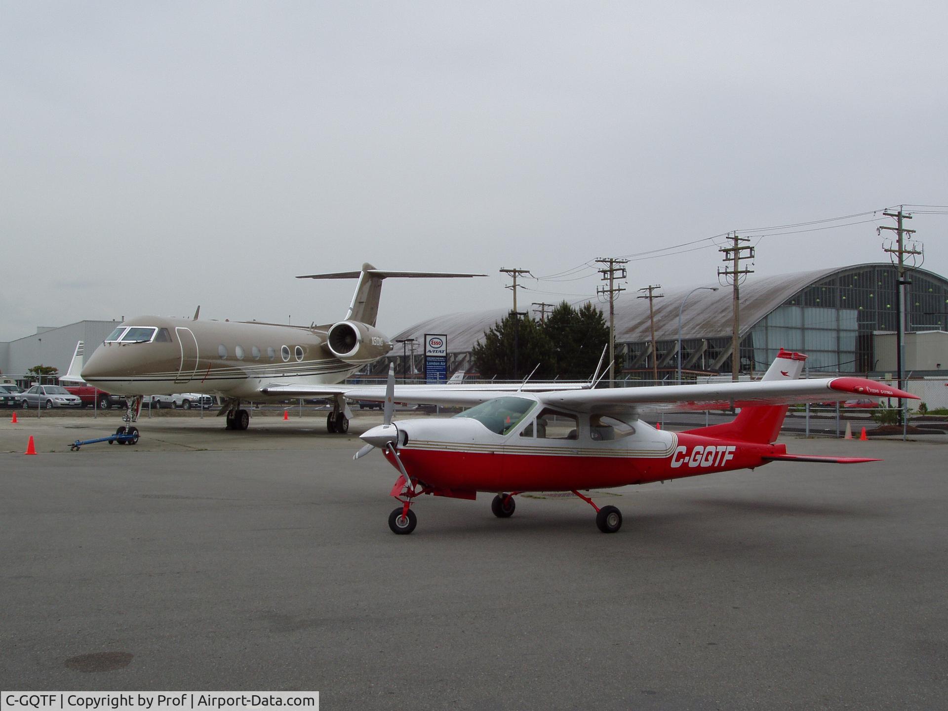 C-GQTF, 1977 Cessna 177RG Cardinal C/N 177RG1264, Vancouver YVR