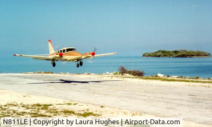 N811LE, 1966 Piper PA-30 Twin Comanche C/N 30-1224, About to touch down, Walkers Cay Bahamas