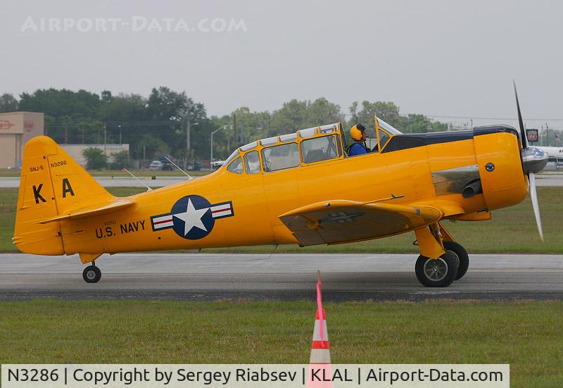 N3286, 1944 North American SNJ-5 Texan Texan C/N 88-15356, Sun-n-fun 2006