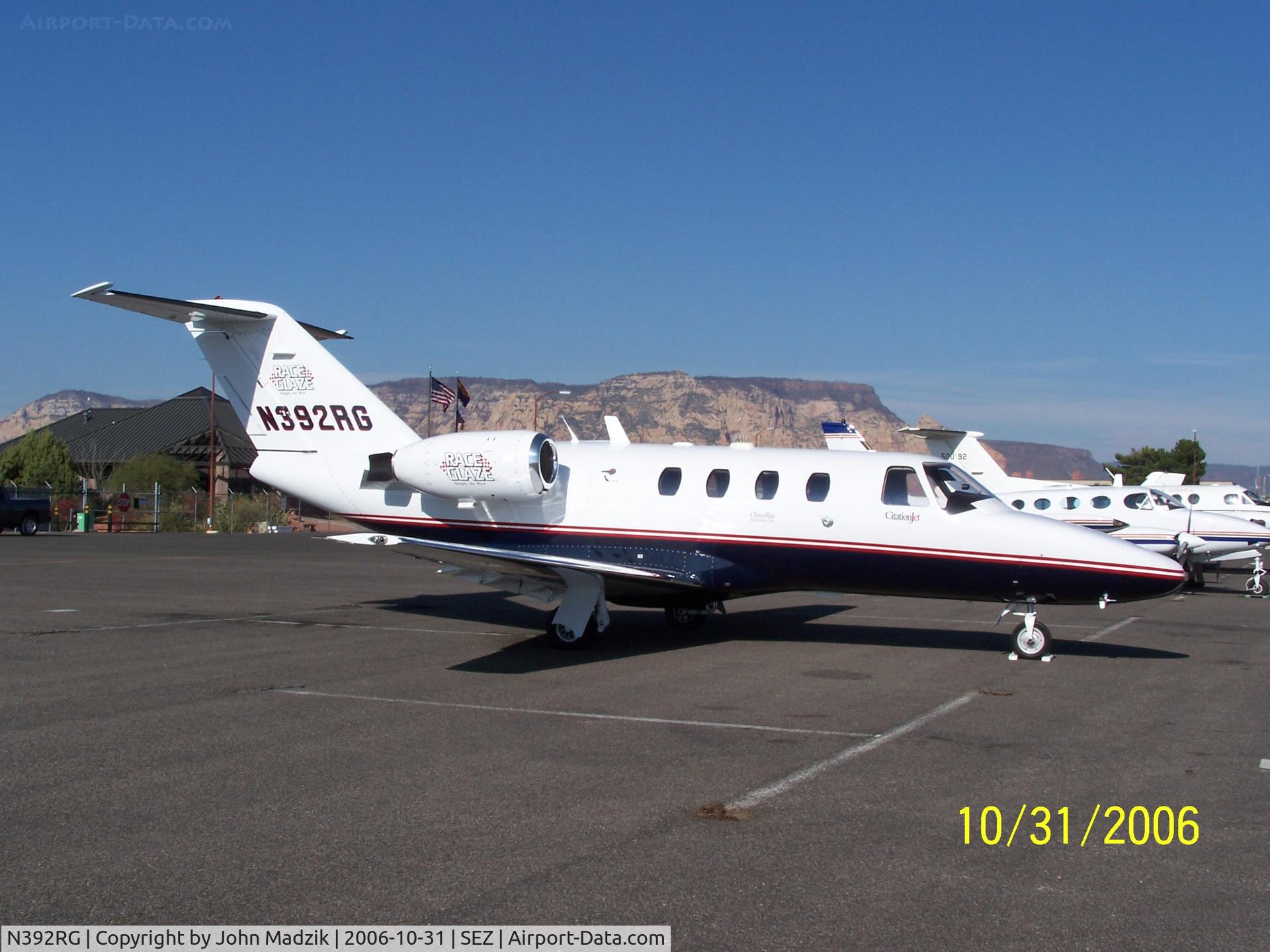 N392RG, 1999 Cessna 525 CitationJet CJ1 C/N 525-0340, Sedona Airport
