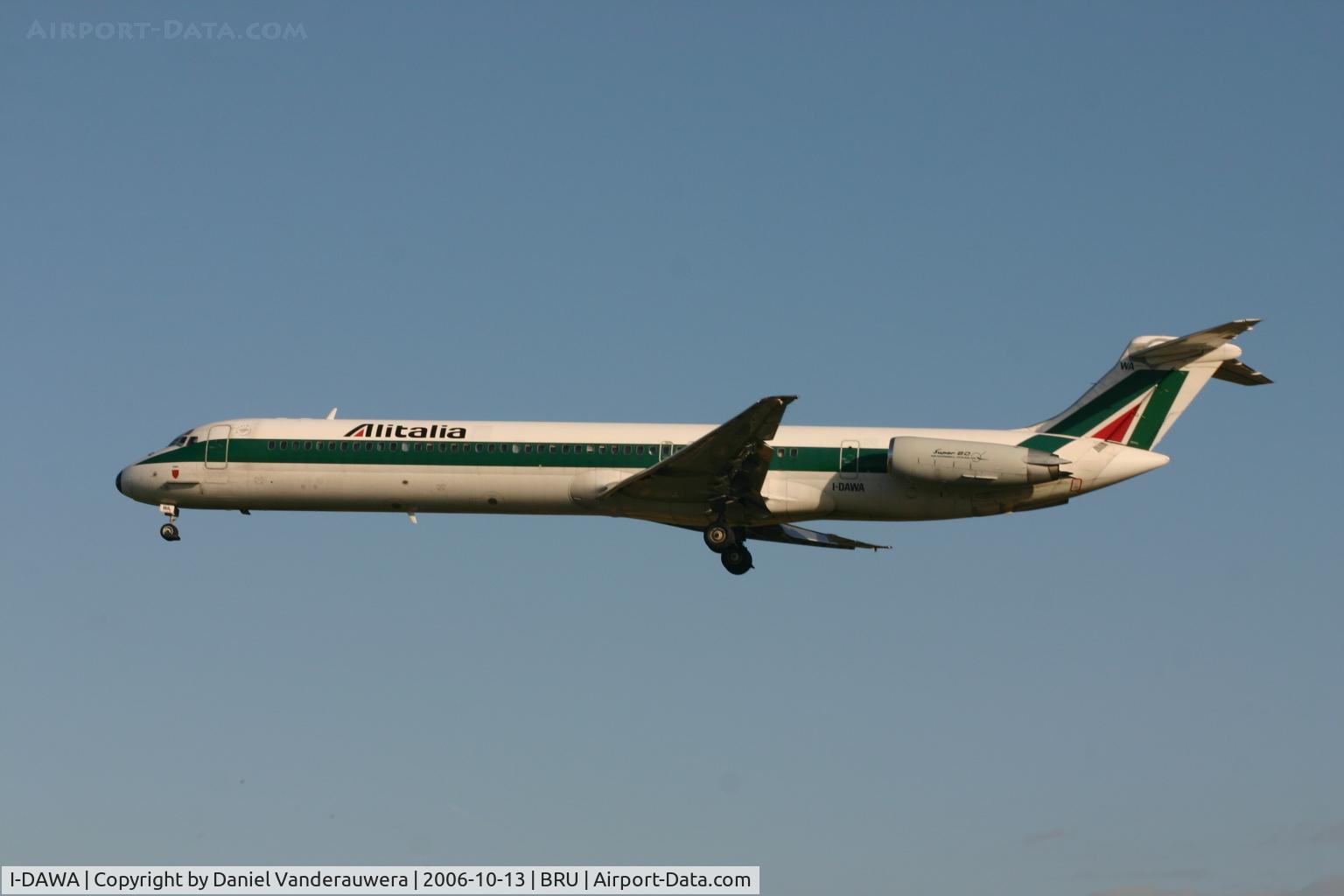 I-DAWA, 1983 McDonnell Douglas MD-82 (DC-9-82) C/N 49192/1126, arrival of flight AZ150 from MXP