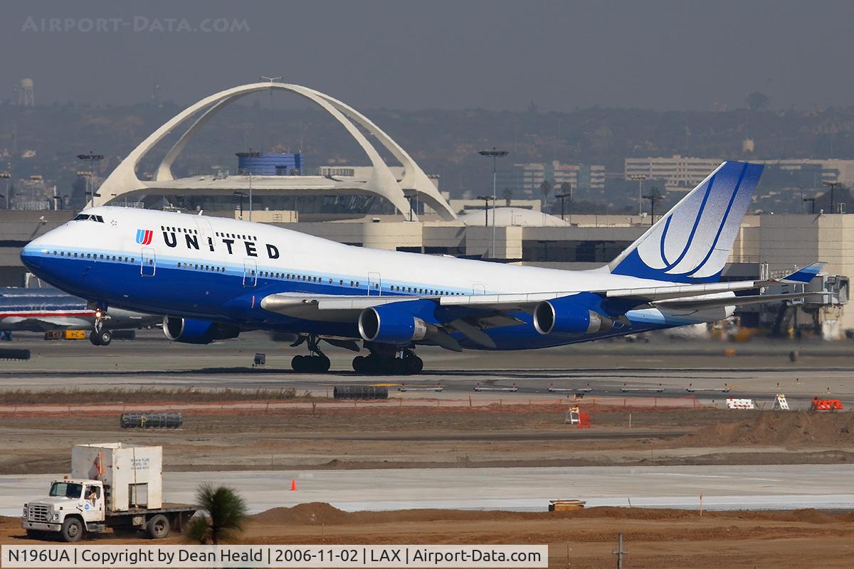 N196UA, 1997 Boeing 747-422 C/N 28715, United Airlines N196UA (FLT UAL891) departing RWY 25R enroute to Narita Int'l (RJAA).