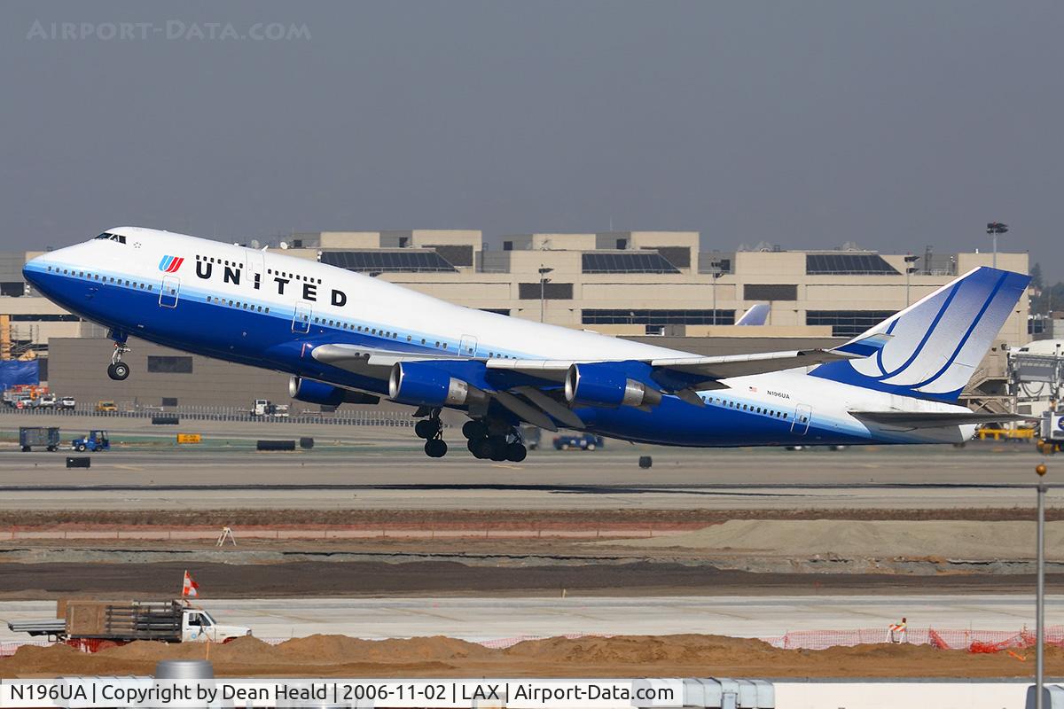 N196UA, 1997 Boeing 747-422 C/N 28715, United Airlines N196UA (FLT UAL891) departing RWY 25R enroute to Narita Int'l (RJAA).