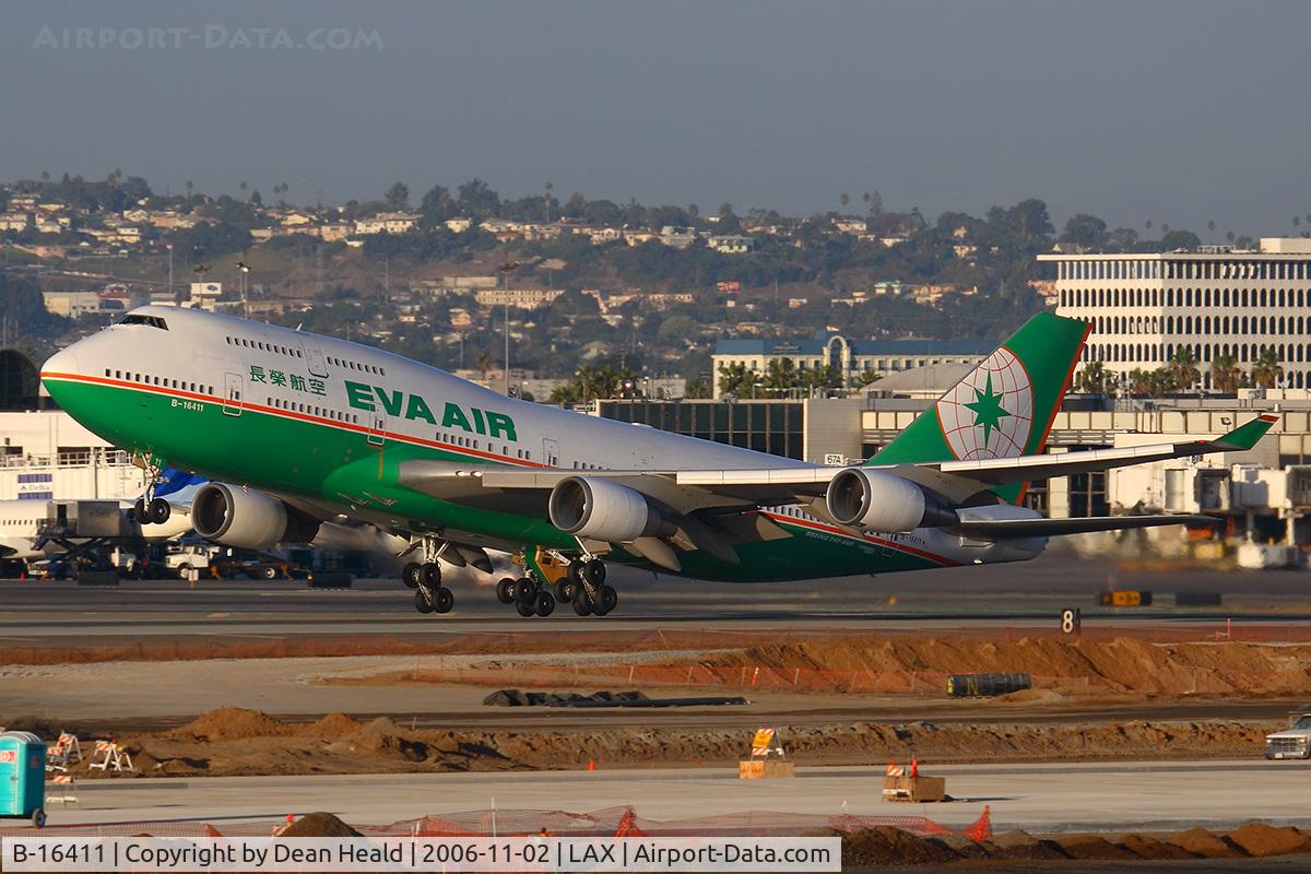B-16411, Boeing 747-45E C/N 29111, EVA Air B-16411 (FLT EVA11) departing RWY 25R enroute to Chiang Kai Shek Int'l (RCTP) - Taipei, Taiwan.