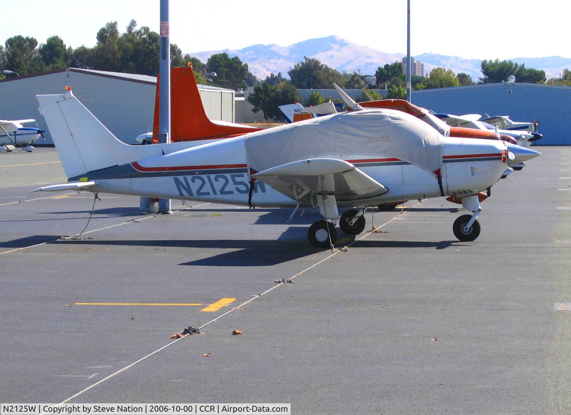 N2125W, 1973 Beech C23 Sundowner 180 C/N M-1499, 1973 Beech C23 with cockpit covered @ Buchanan Field (Concord), CA