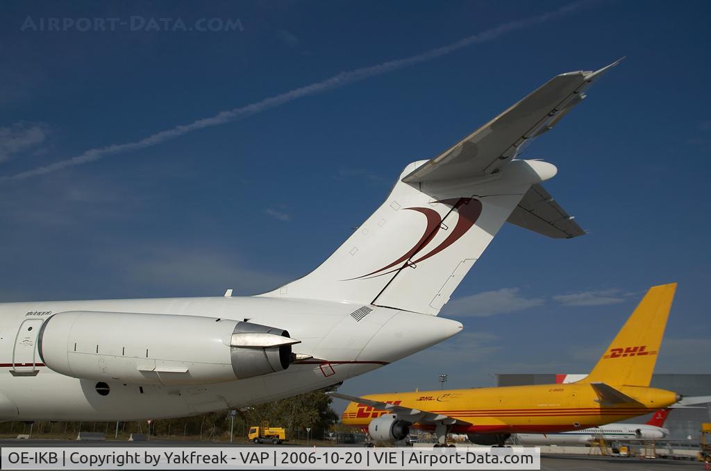 OE-IKB, 1986 McDonnell Douglas MD-83 (DC-9-83) C/N 49448, Golden City (operated by Map Jets) MD80