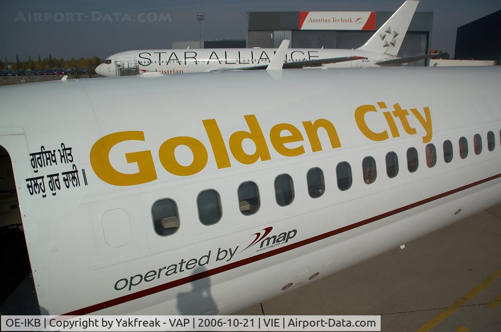 OE-IKB, 1986 McDonnell Douglas MD-83 (DC-9-83) C/N 49448, Golden City (operated by Map Jets) MD80