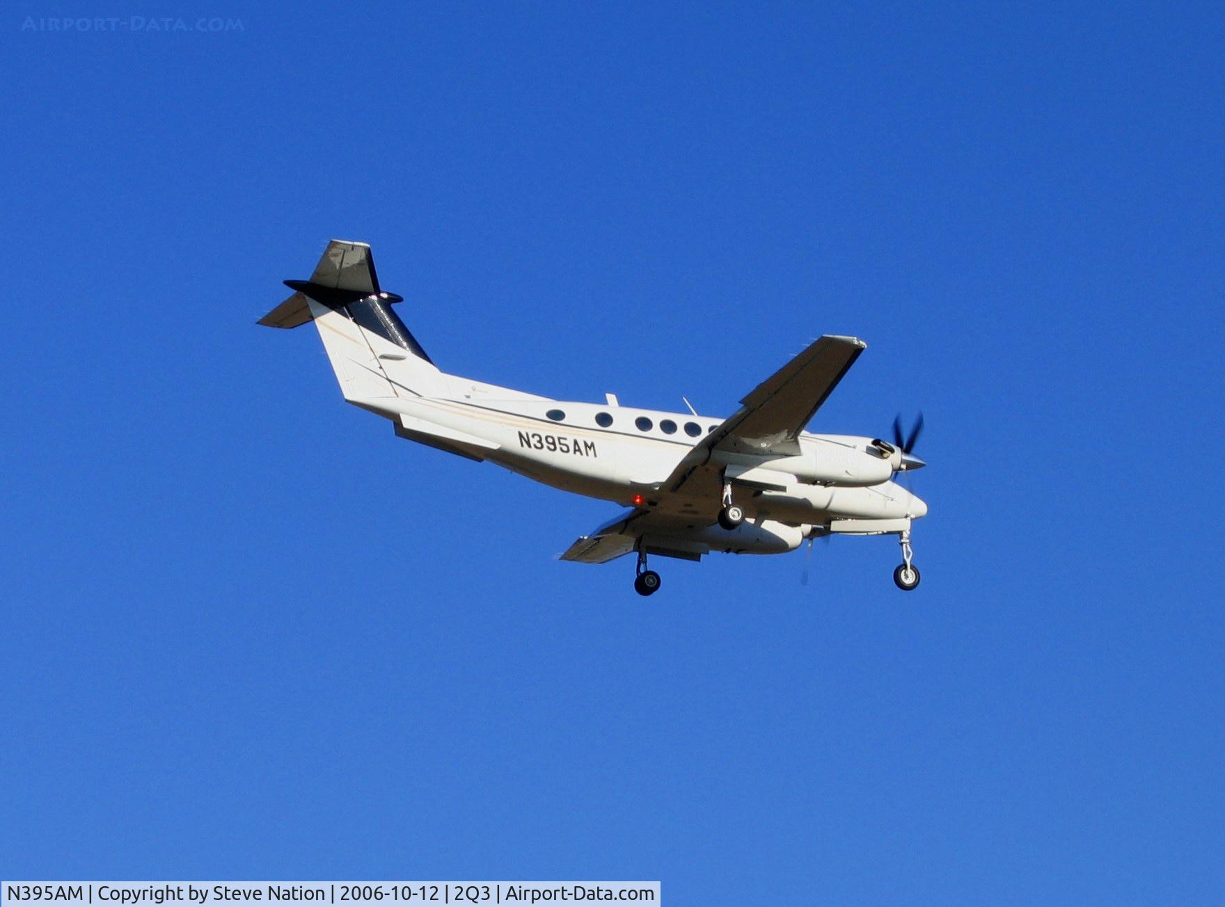 N395AM, 1982 Beech B200 King Air C/N BB-1101, Air DB&B 1982 Beech 200 on approach to Yolo County Airport (Davis), CA