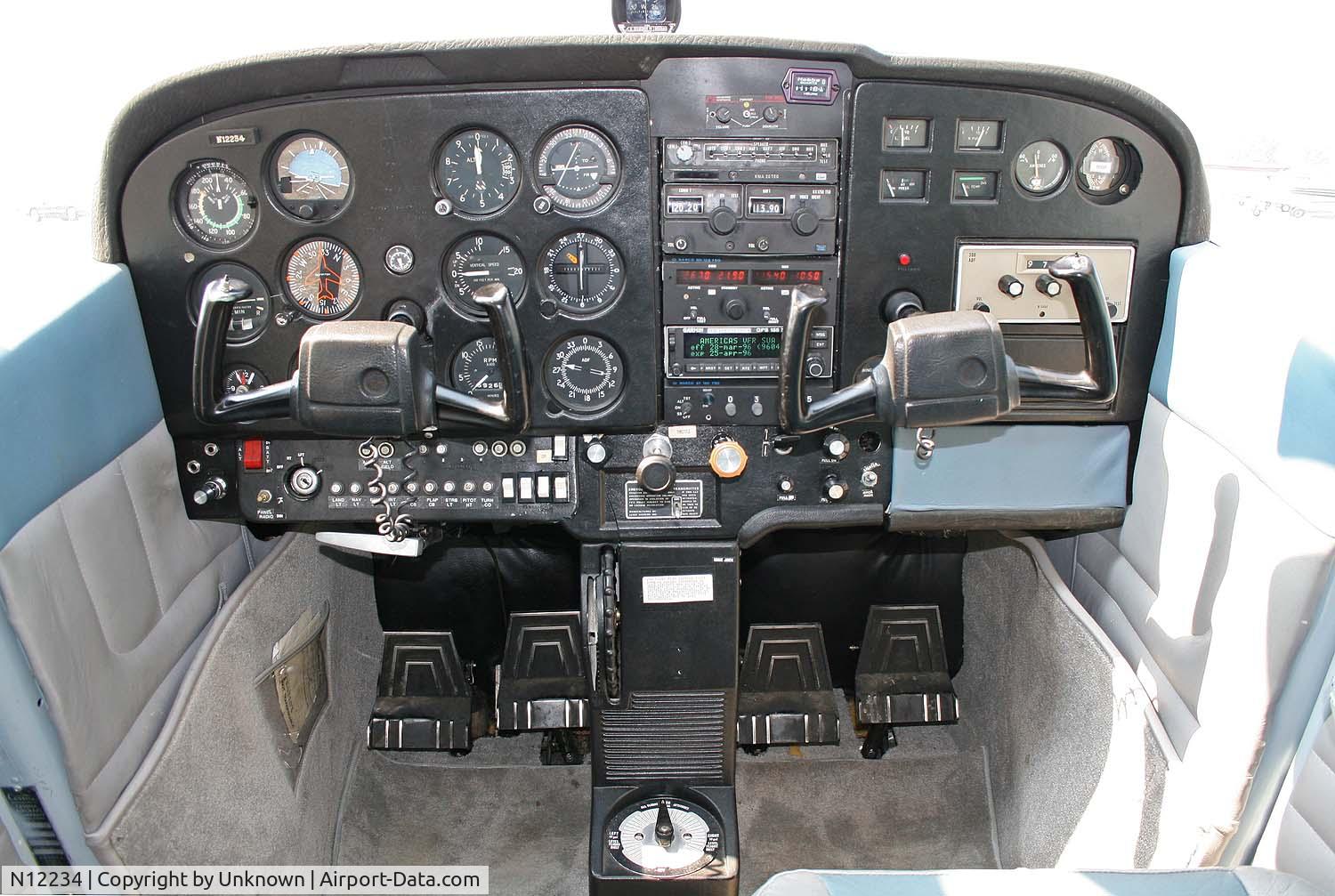 N12234, 1973 Cessna 172M C/N 17261896, 1973 Cessna 172M Skyhawk Panel