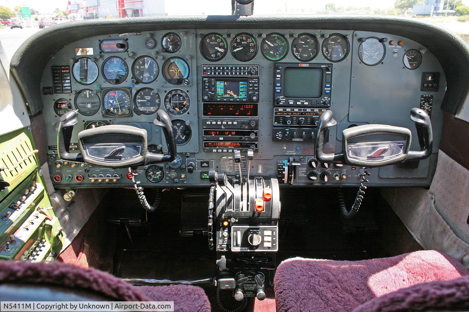 N5411M, 1971 Cessna 340 C/N 340-0026, 1972 Cessna 340 Panel