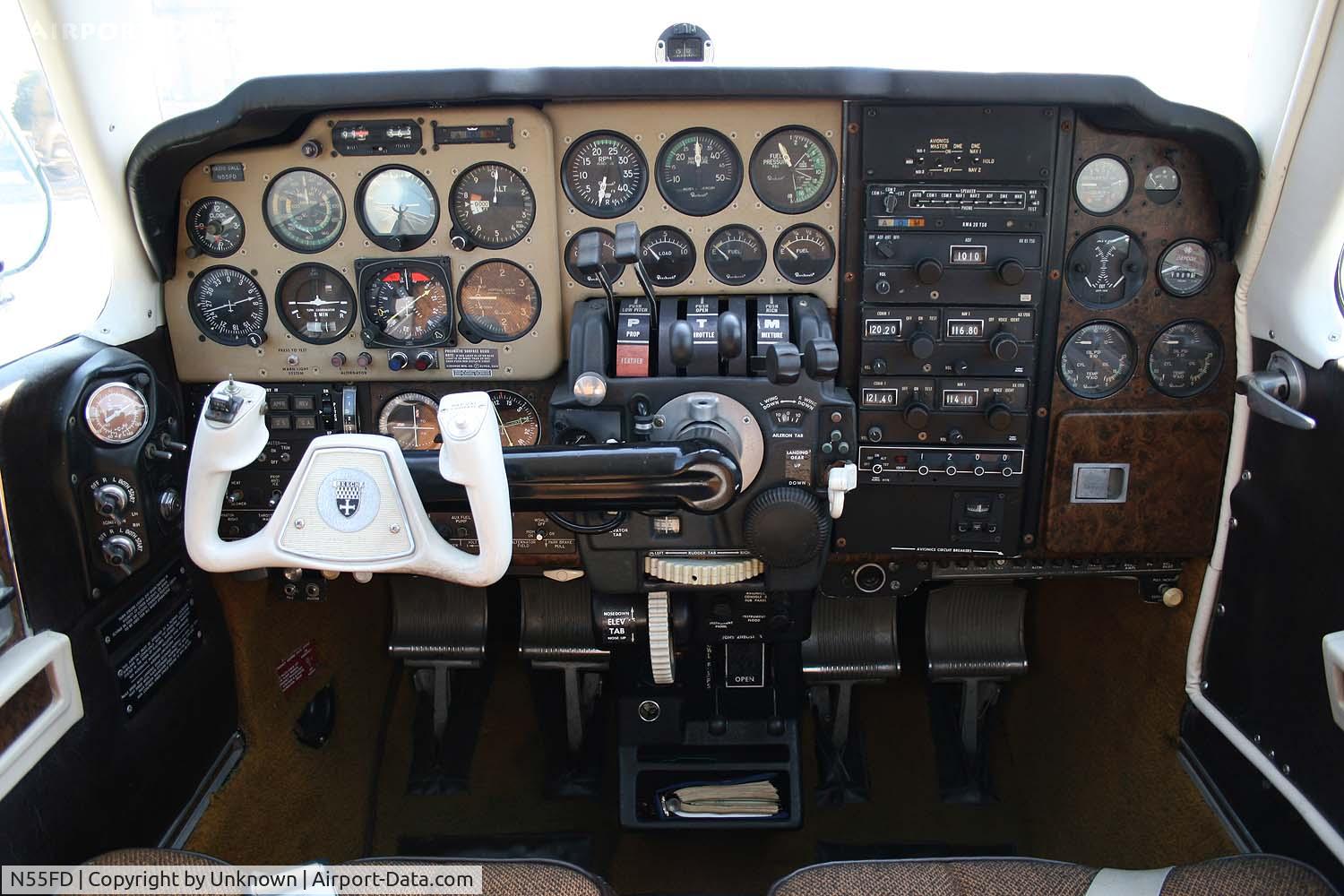 N55FD, 1975 Beech 95-B55 (T42A) Baron C/N TC-1857, 1975 Beechcraft B55 Baron Panel