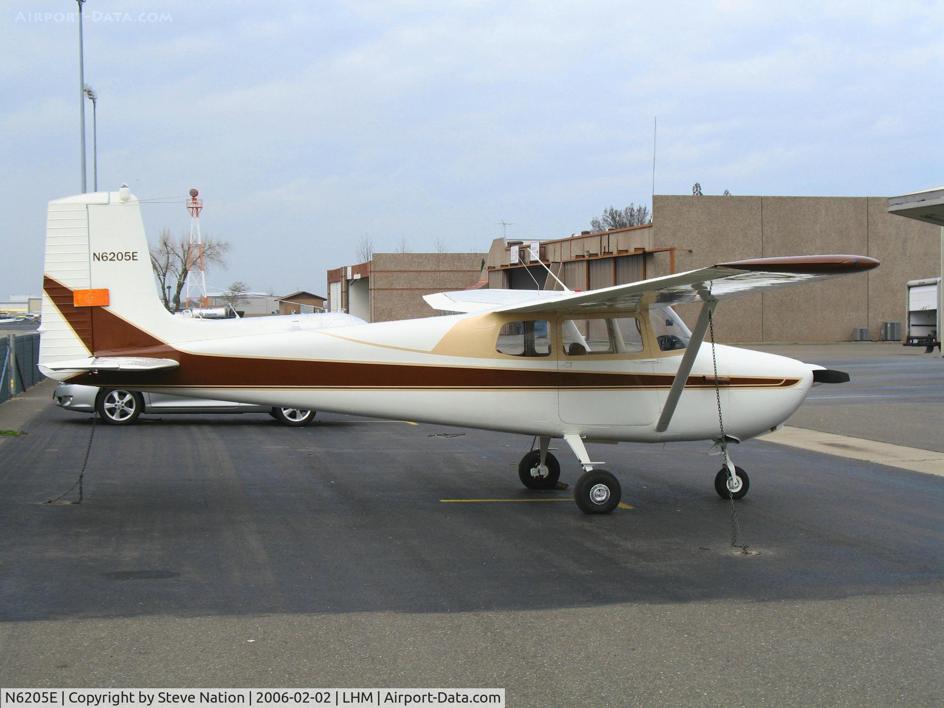 N6205E, 1958 Cessna 172 C/N 46305, Straight-tailed 1958 Cessna 172 @ Lincoln Municipal Airport, CA