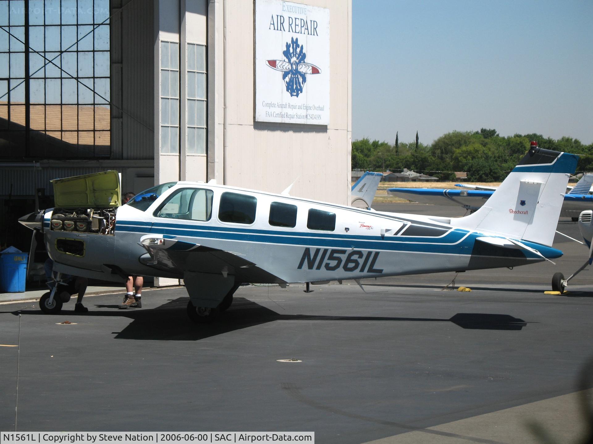 N1561L, 1994 Beech A36 Bonanza 36 C/N E-2856, 1994 Beech A36 in from Medford, OR for maintenance @ Sacramento Executive Airport, CA