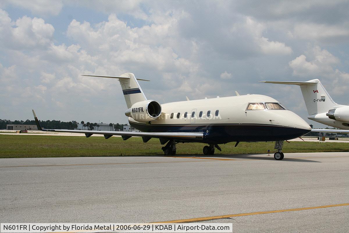 N601FR, 1987 Canadair Challenger 604 (CL-600-2B16) C/N 5003, In for Pepsi 400