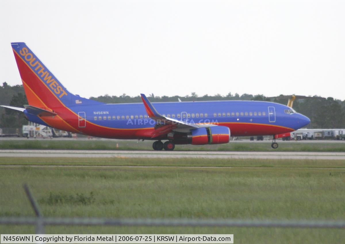 N456WN, 2004 Boeing 737-7H4 C/N 32463, Fort Myers