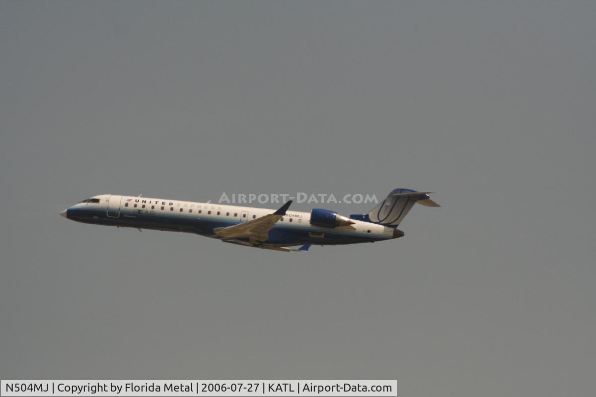 N504MJ, 2002 Bombardier CRJ-700 (CL-600-2C10) Regional Jet C/N 10066, United Express CRJ-700