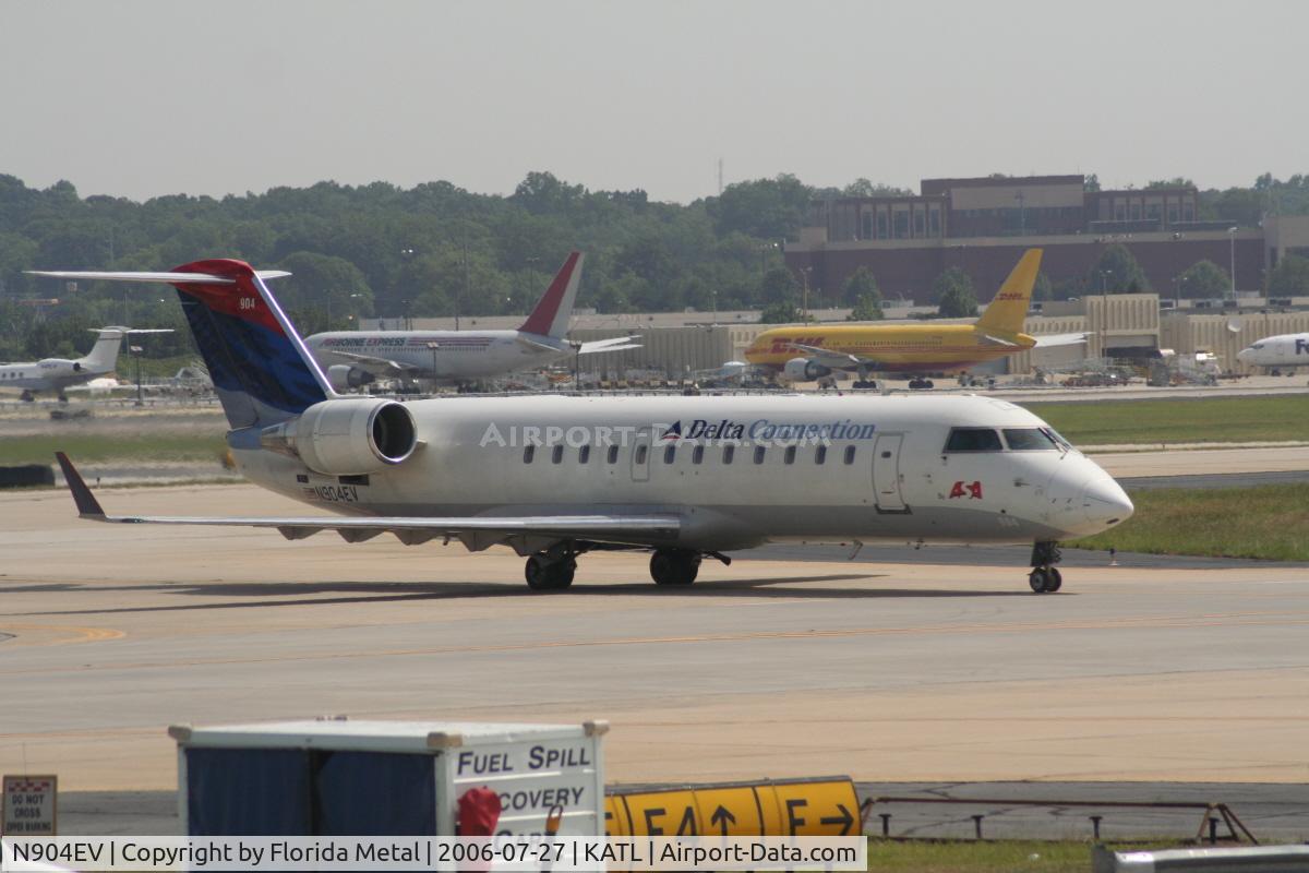 N904EV, 2002 Bombardier CRJ-200ER (CL-600-2B19) C/N 7628, ASA as usual at Atlanta