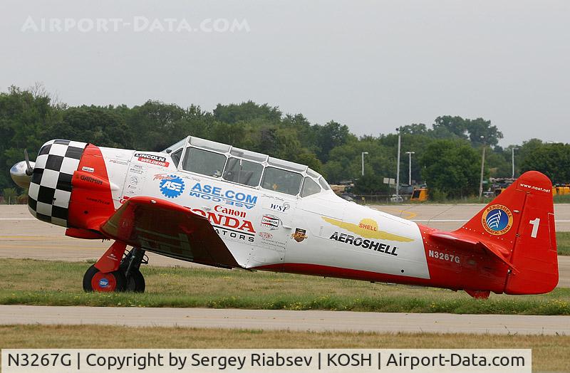 N3267G, 1943 North American SNJ-5 Texan C/N 88-15114, EAA AirVenture 2005