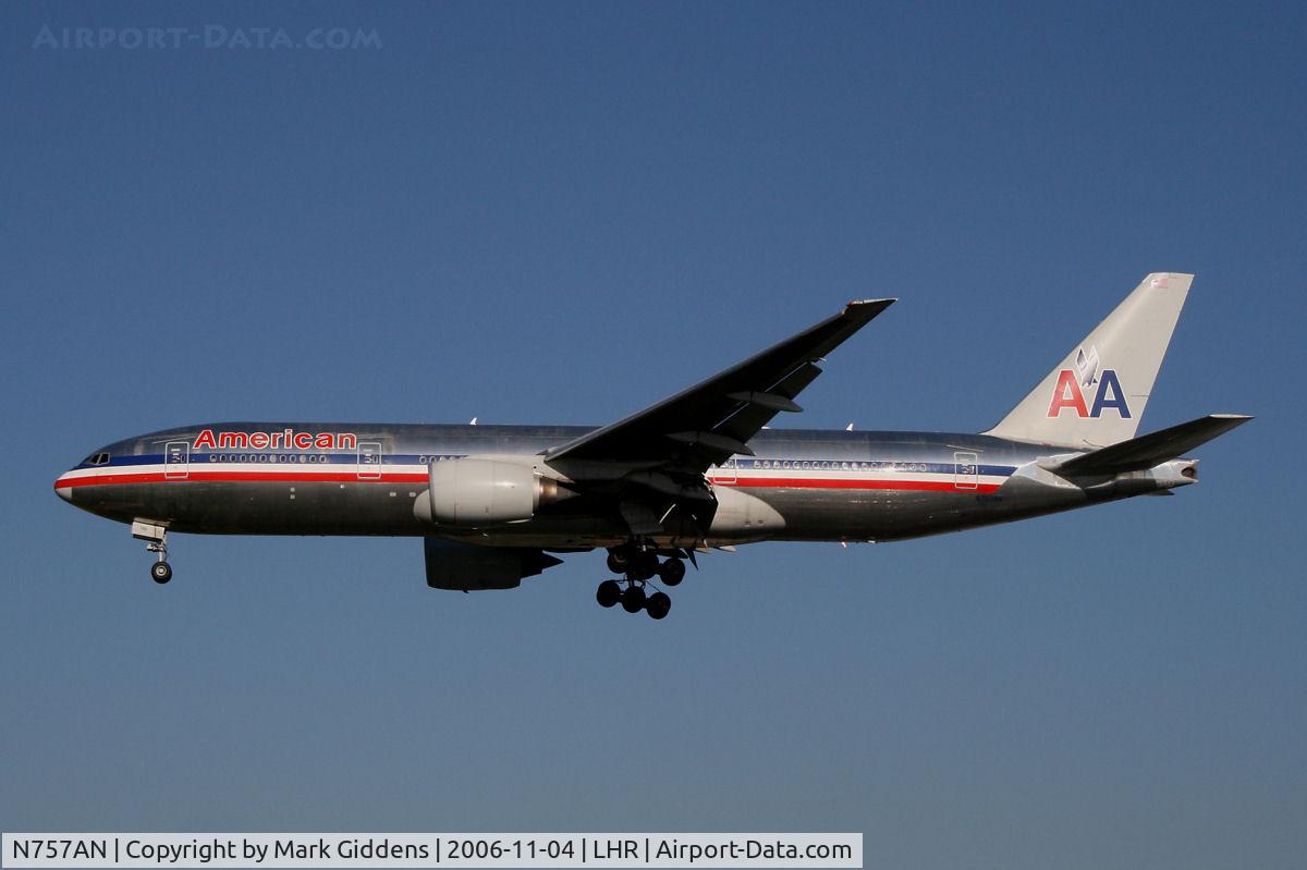 N757AN, 2001 Boeing 777-223 C/N 32636, American Airlines Boeing 777-223ER