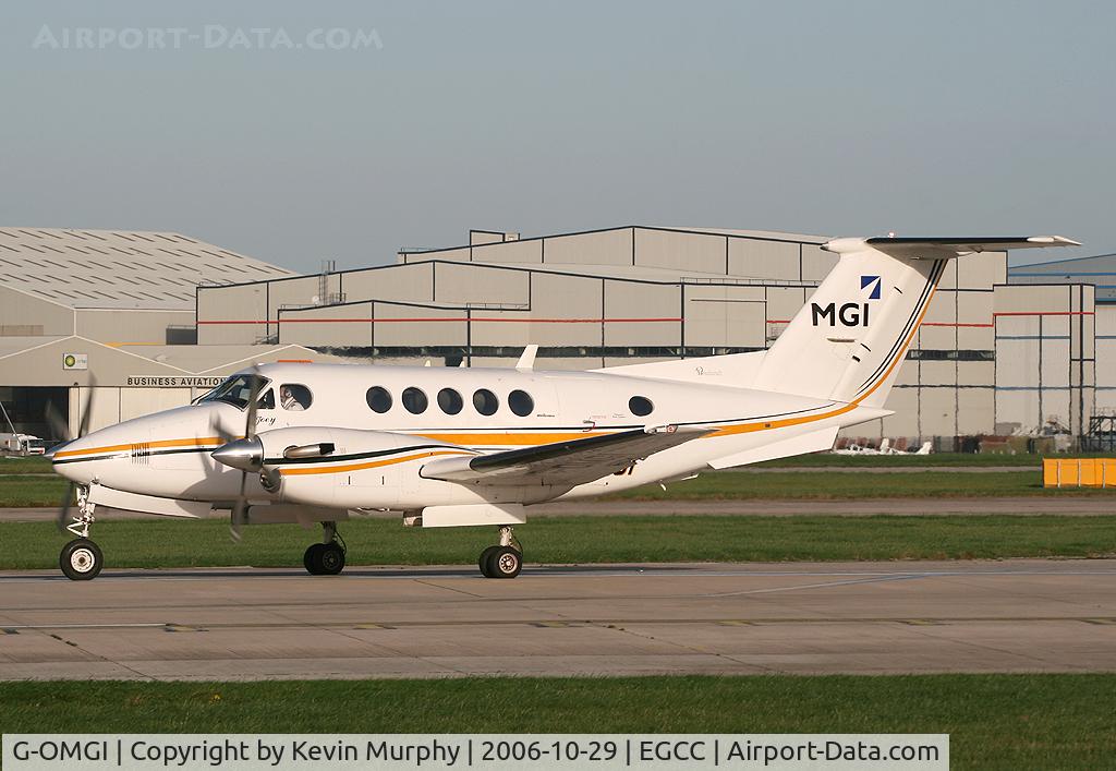 G-OMGI, 1986 Beech B200 Super King Air King Air C/N BB-1259, Super King Air