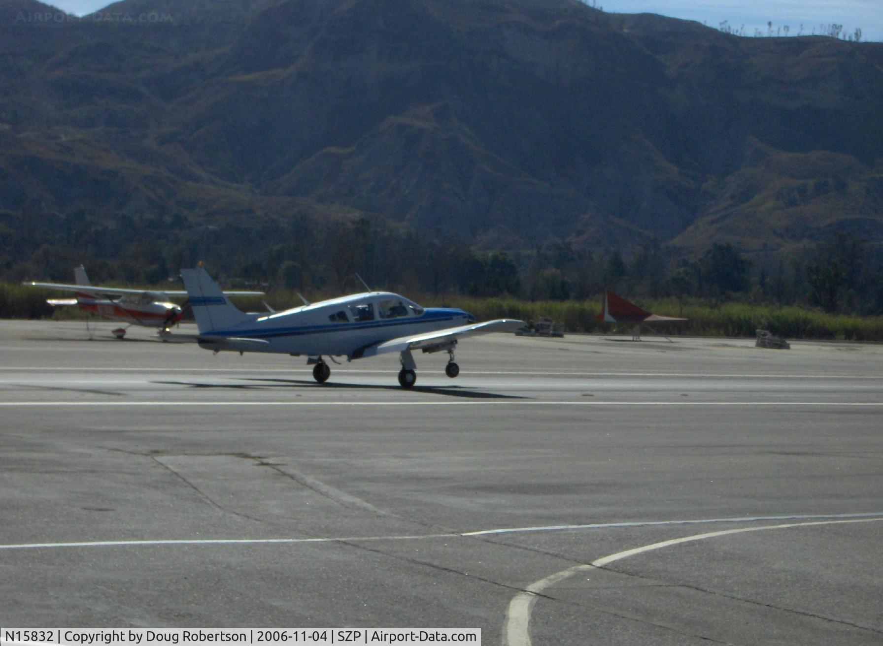 N15832, 1972 Piper PA-28R-200 Arrow IV C/N 28R-7335093, 1972 Piper PA-28R-200B ARROW II, Lycoming IO-360-C1C 200 Hp, landing Runway 22