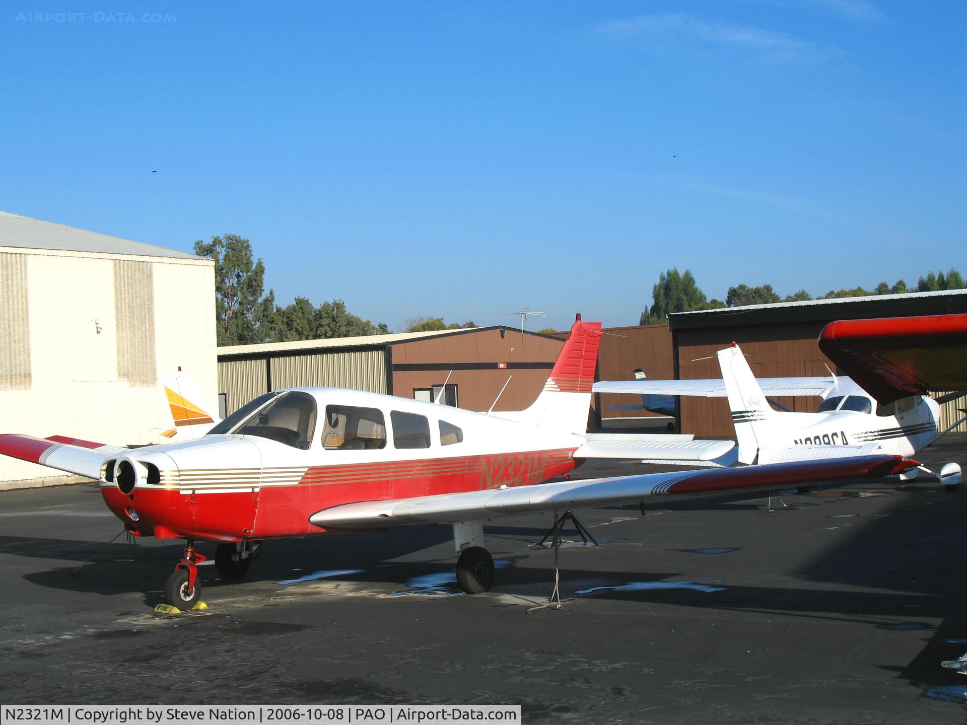 N2321M, 1977 Piper PA-28-161 C/N 28-7816278, 1977 Piper PA-28-141 minus prop @ Palo Alto Airport, CA