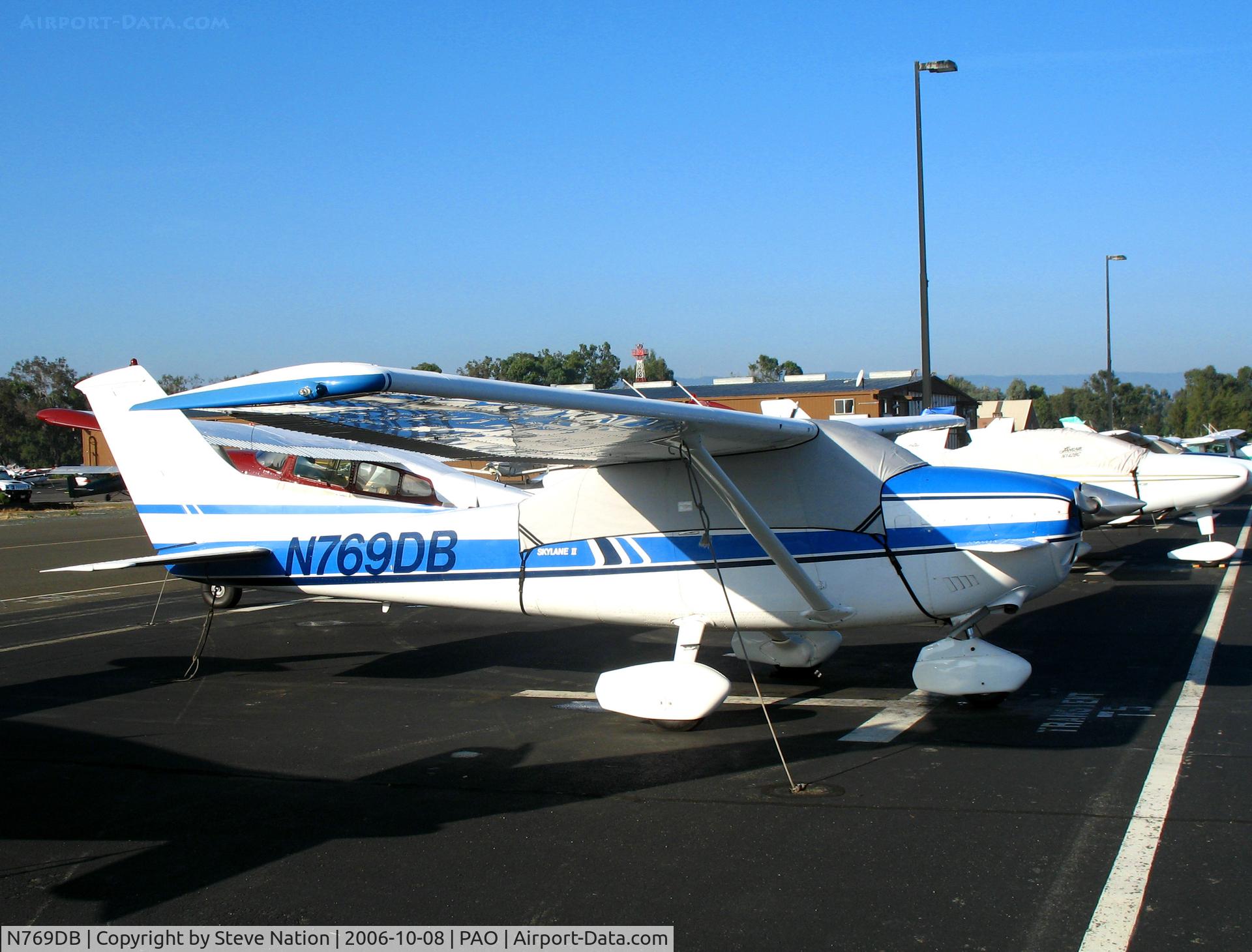 N769DB, 1979 Cessna 182Q Skylane C/N 18267001, 1979 Cessna 182Q with cockpit covered @ Palo Alto Airport, CA
