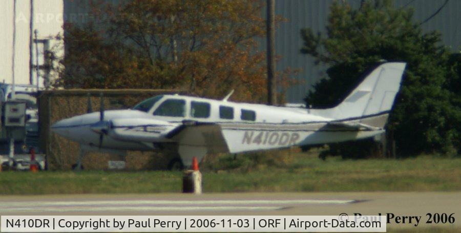 N410DR, 1977 Beech 58TC Baron C/N TK-52, Seen parked on the General Aviation Side of ORF