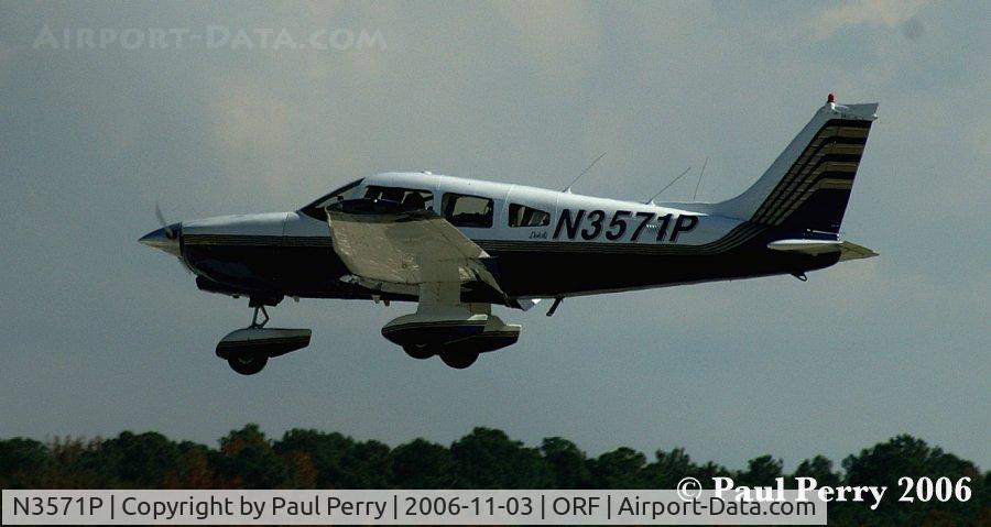 N3571P, 1979 Piper PA-28-236 Dakota C/N 28-8011069, Coming in from Myrtle Beach, SC