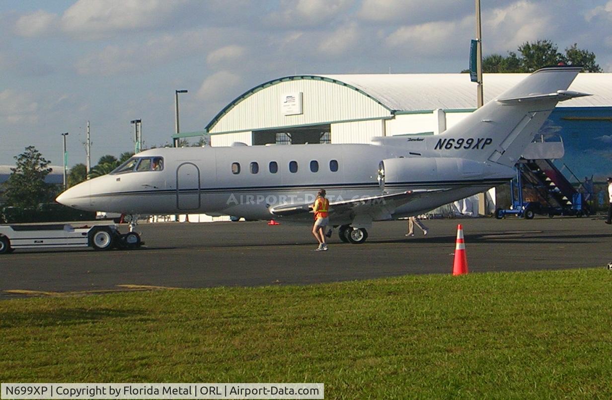 N699XP, 2004 Raytheon Hawker 800XP C/N 258699, NBAA 2005