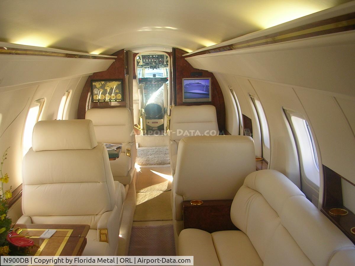 N900DB, 1978 Lockheed L-1329-25 Jetstar II C/N 5225, NBAA 2005