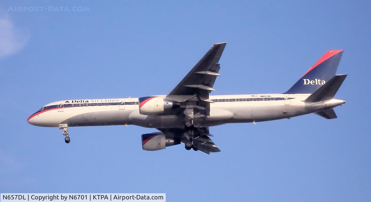 N657DL, 1990 Boeing 757-232 C/N 24419, Coming into TPA from JFK or CVG.