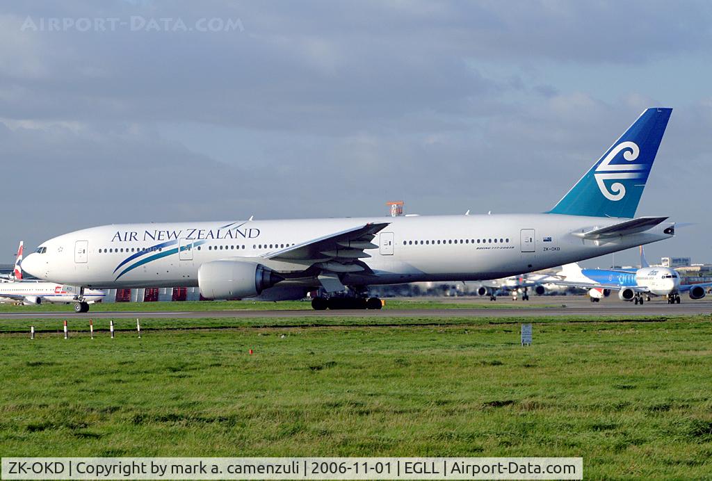 ZK-OKD, 2006 Boeing 777-219/ER C/N 29401, B.777