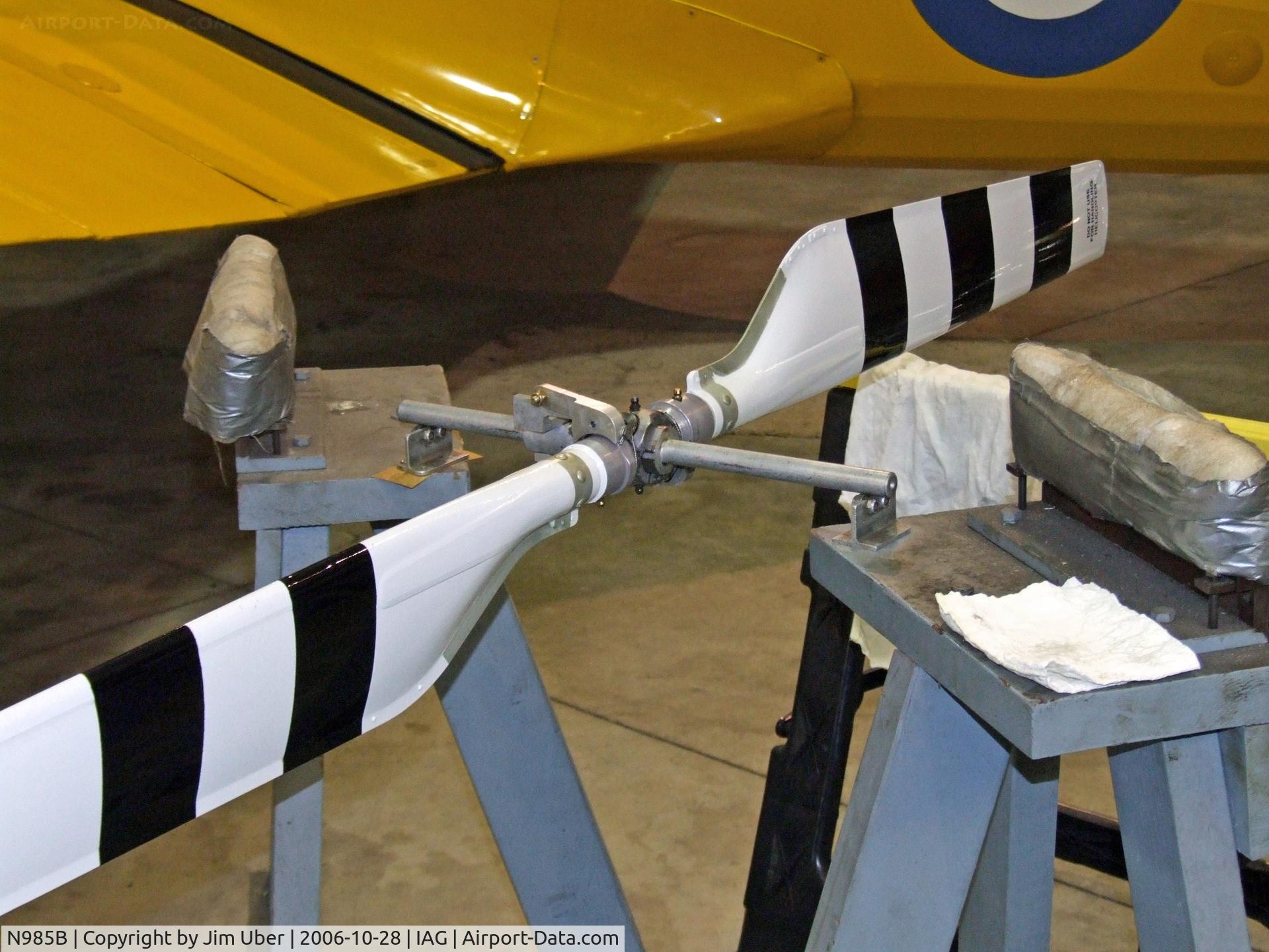 N985B, 1956 Bell 47H-1 C/N 1362, T/R balance setup