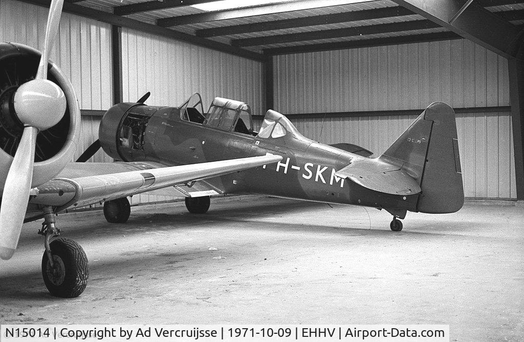 N15014, 1943 Canadian Car & Foundry HARVARD MK II C/N 14A1269, From Skyligh bv Airport Hilversum in the Netherlands
