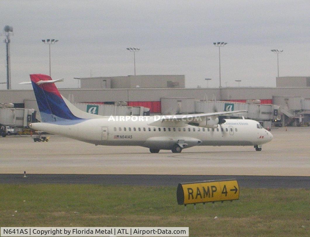 N641AS, 1994 ATR 72-212 C/N 387, still turboprop action