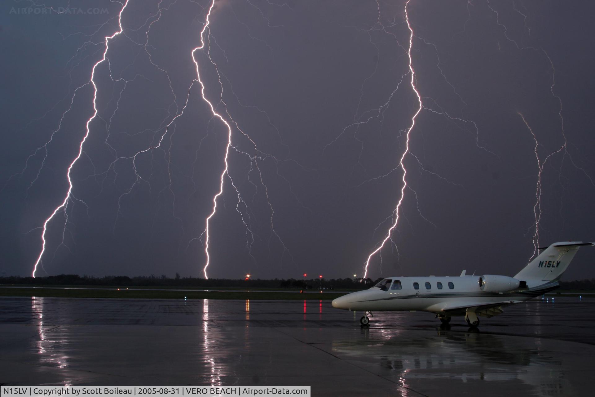 N15LV, 1997 Cessna 525 CitationJet C/N 525-0191, Cessna 525 one in a million shot