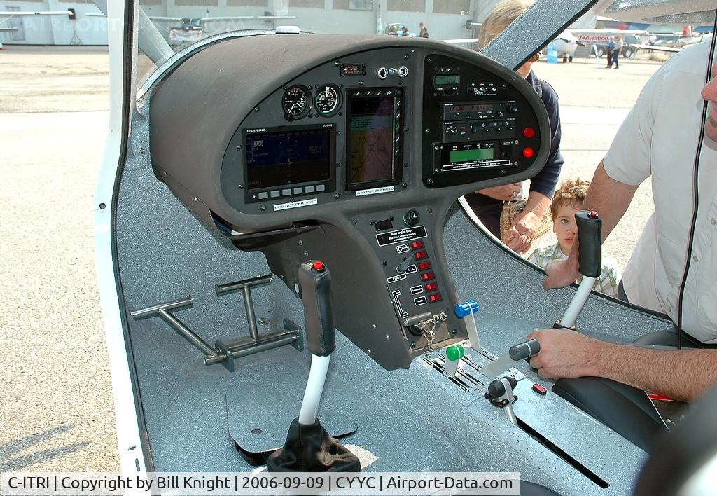 C-ITRI, 2004 Flight Design CT2K C/N 04.07.01, Aviation days