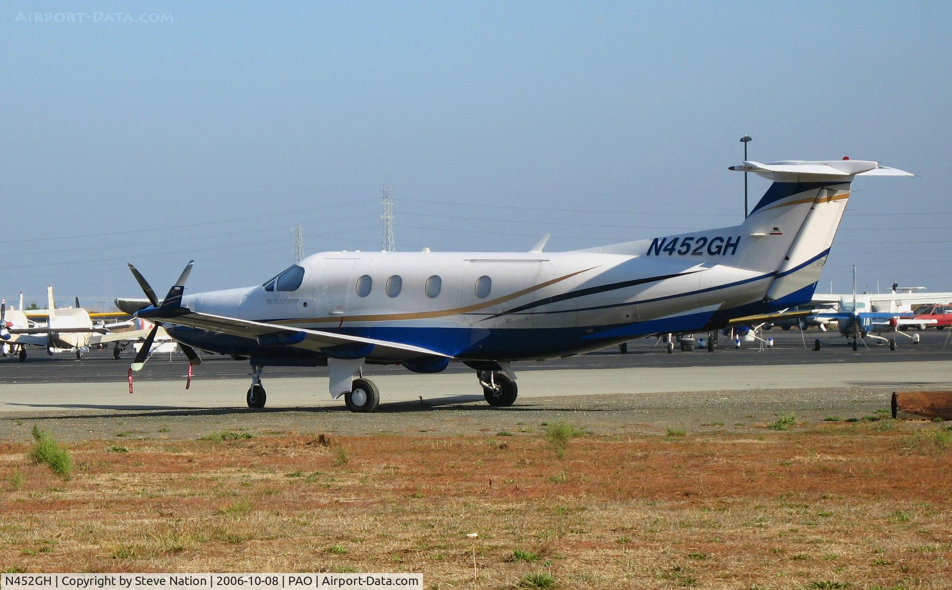 N452GH, 2005 Pilatus PC-12/45 C/N 628, Crescent Real Estate Investments 2005 Pilatus PC-12/45 @ Palo Alto Airport, CA
