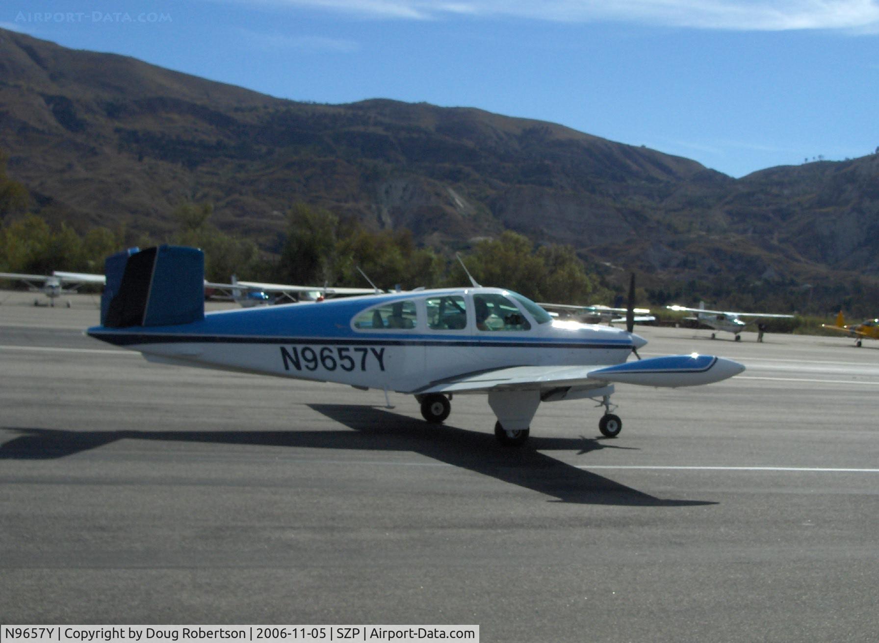 N9657Y, 1962 Beech P35 Bonanza C/N D-7072, 1962 Beech P35 BONANZA, Continental IO-470-N 260 Hp, tri-blade prop, tip tanks, taxi after landing