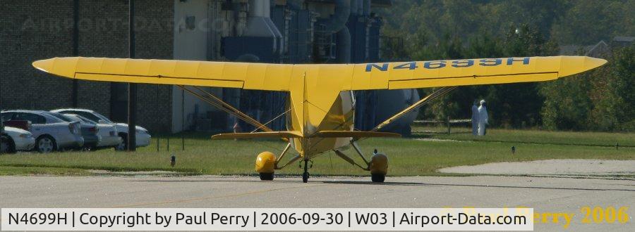 N4699H, 1948 Piper PA-17 Vagabond C/N 17-97, Looking graceful even while taxiing