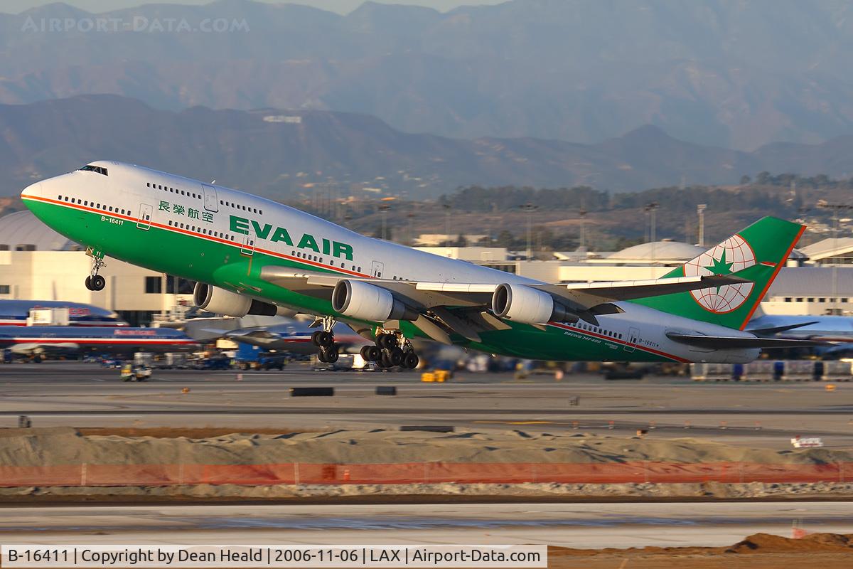 B-16411, Boeing 747-45E C/N 29111, EVA Air B-16411 (FLT EVA11) departing RWY 25R enroute to Chiang Kai Shek Int'l (RCTP).