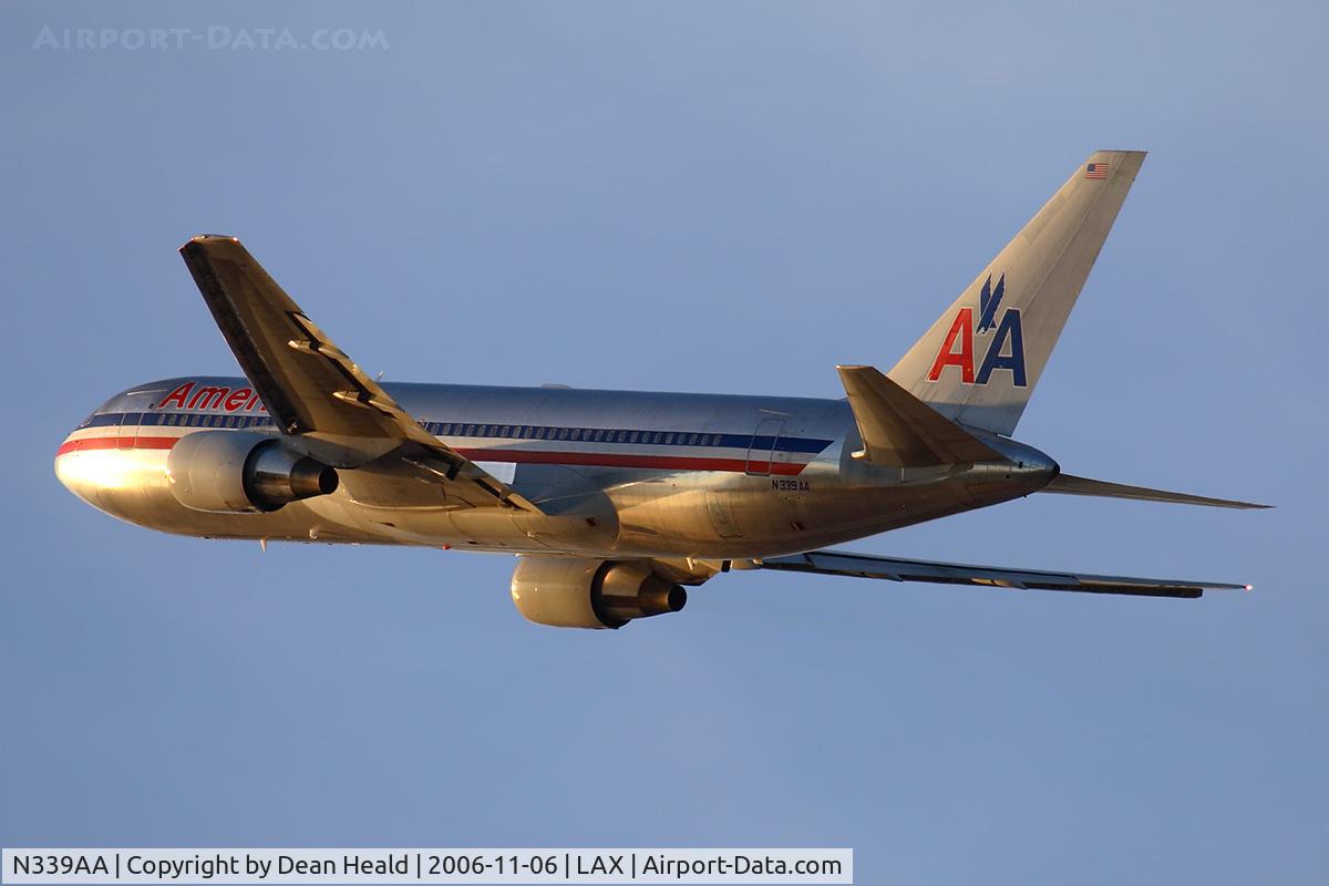 N339AA, 1988 Boeing 767-223 C/N 22336, American Airlines N339AA (FLT AAL180) climbing out from RWY 25R enroute to John F Kennedy Int'l (KJFK).