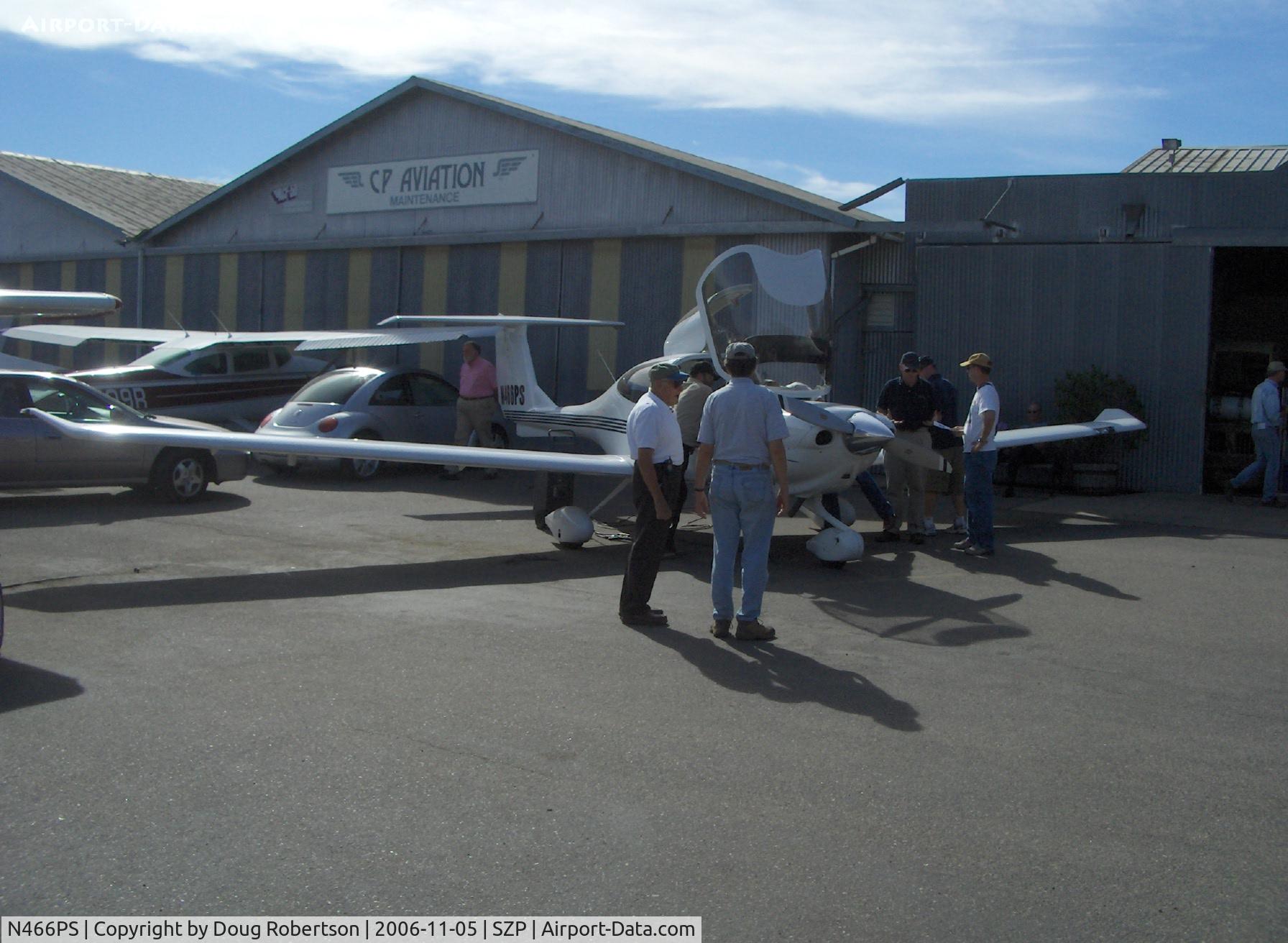 N466PS, 2005 Diamond DA-40 Diamond Star C/N 40.464, 2005 Diamond Aircraft Ind., Inc. DA-40 DIAMOND STAR, Lycoming IO-360 180 Hp, crowd attraction