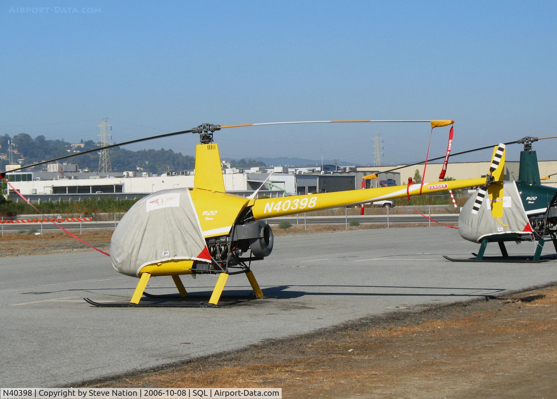 N40398, 1990 Robinson R22 Beta C/N 1590, 1990 Robinson R22 BETA from port side @ San Carlos Airport, CA