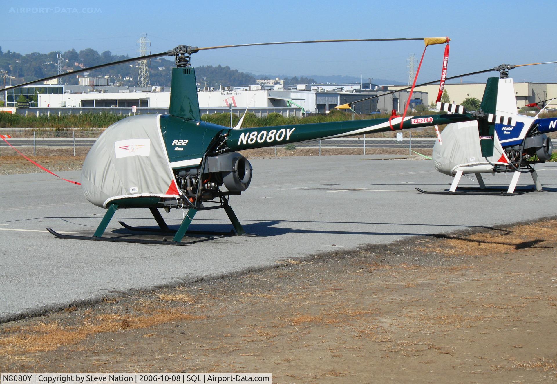 N8080Y, 1990 Robinson R22 BETA C/N 1356, 1990 Robinson R22 BETA @ San Carlos Airport, CA
