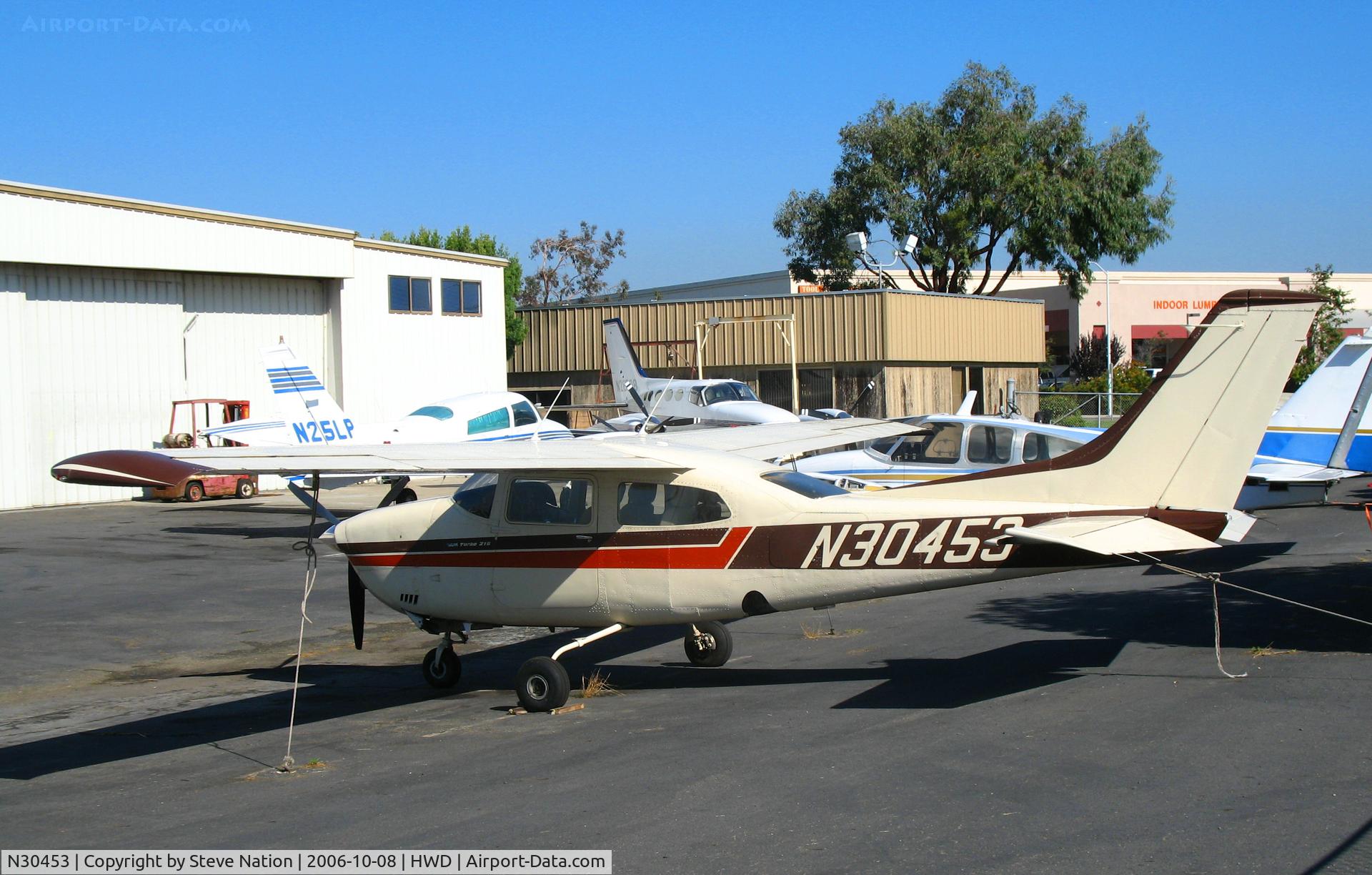 N30453, 1973 Cessna T210L Turbo Centurion C/N 21059923, 1973 Cessna T210L @ Hayward Municipal Airport, CA