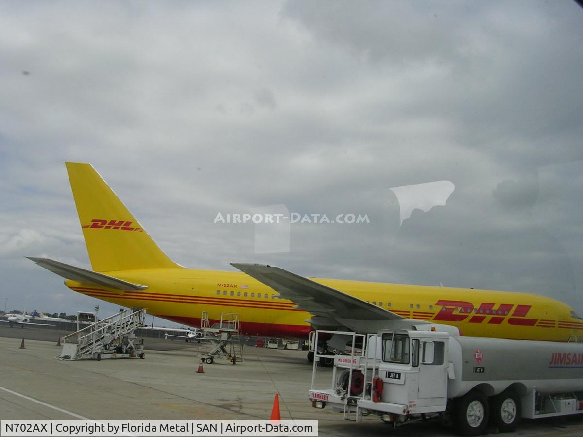 N702AX, 1982 Boeing 767-231 C/N 22566, SAN cargo ramp